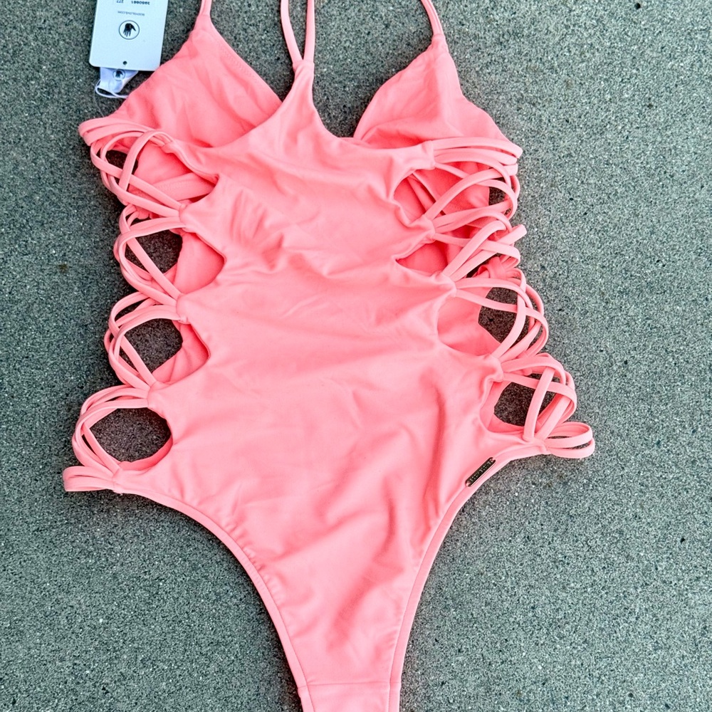 Body Glove Crissy One-Piece Swimsuit – Size Small (S)
